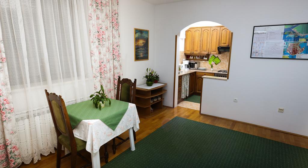 Rooms Cvetka Дубровник Стая снимка