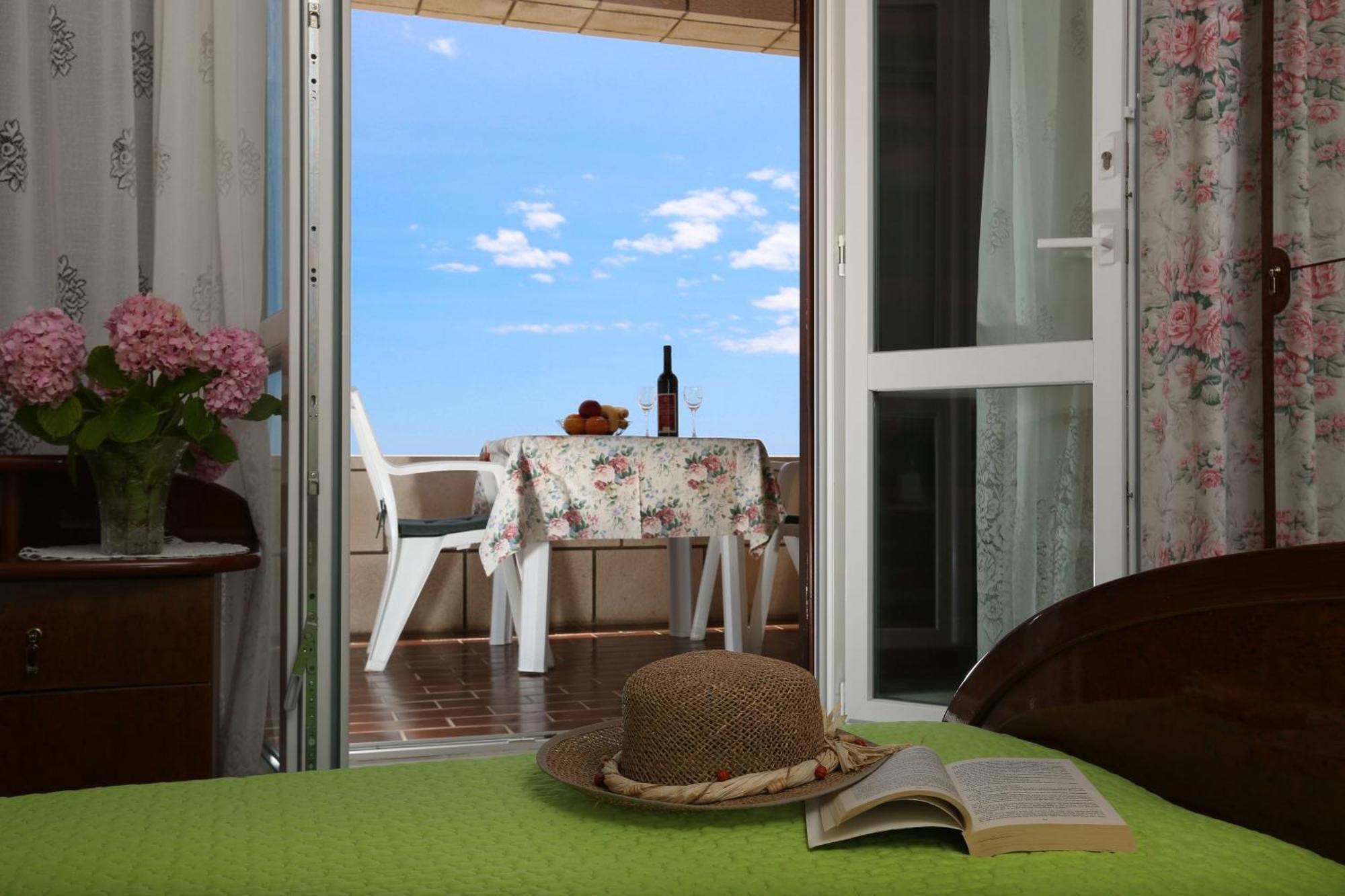 Rooms Cvetka Дубровник Стая снимка